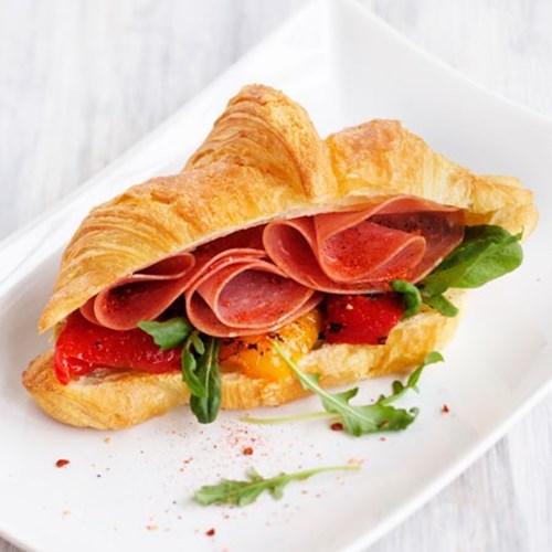 Savupossu-paprika croissant