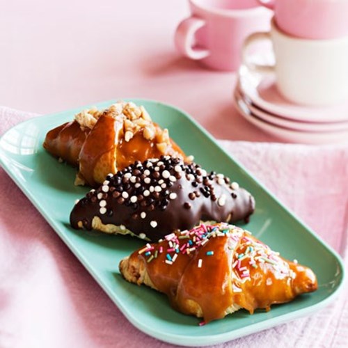 Makeat kuorrutetut croissantit