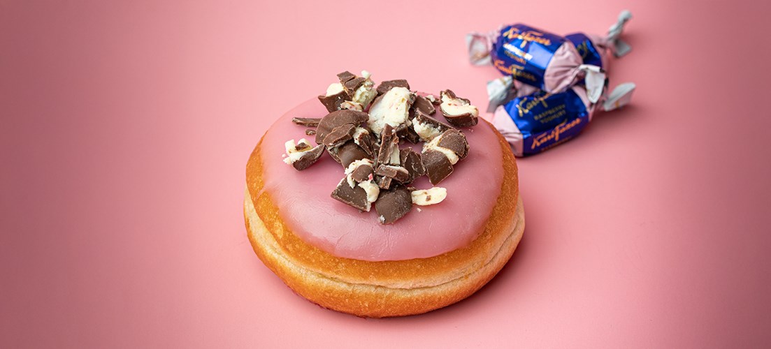 Berliininmunkki Vadelmajogurtti-konvehdeilla