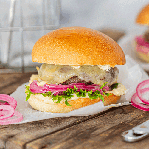 Katso Klassisen briossihampurilaisen helppo resepti.